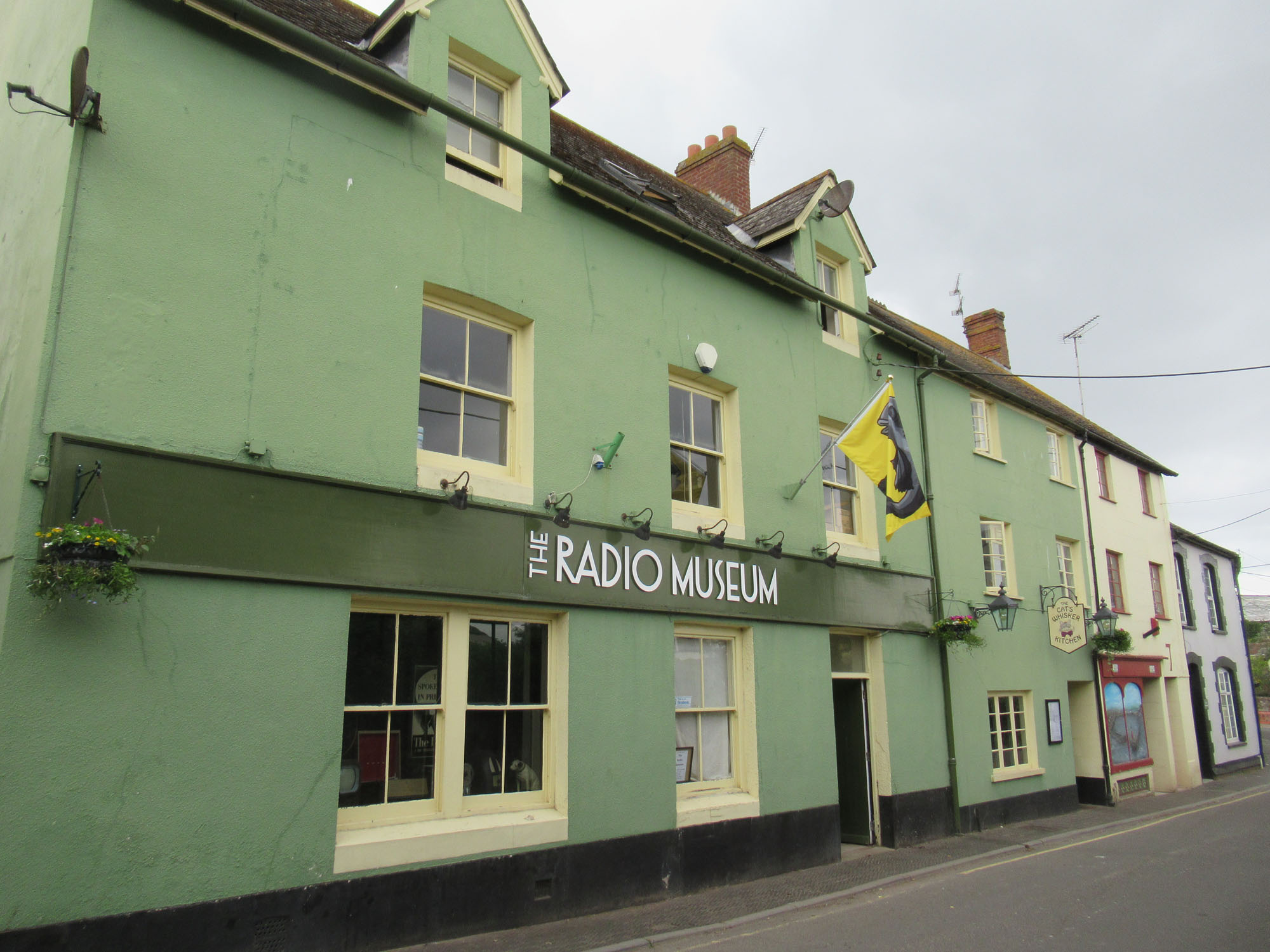 Discover Radio History